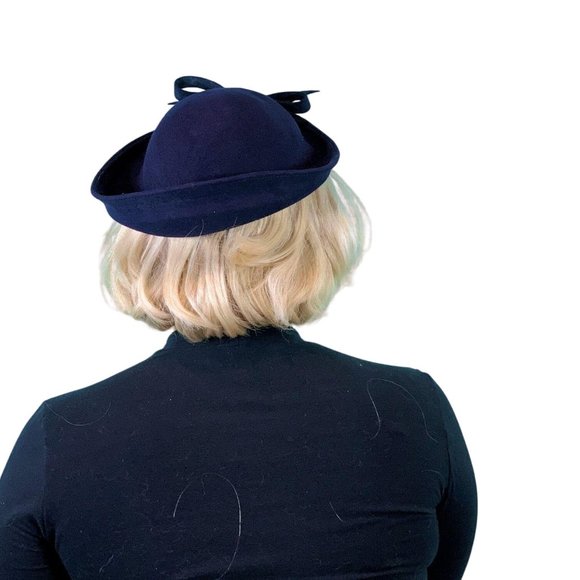 Vintage 1950s Wool Beret Navy Blue Bow Hat - Picture 9 of 10